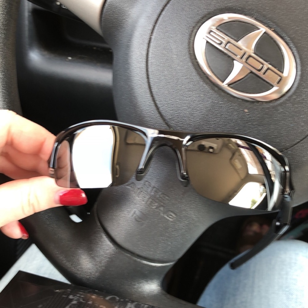 Oakley Flak Jacket sunglasses!